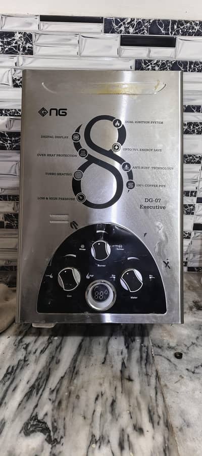 instant water heater for sell