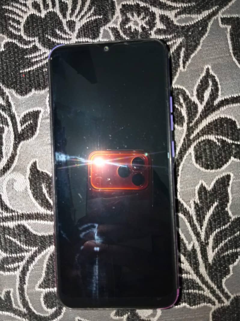 Tecno Spark 4 Lite 8