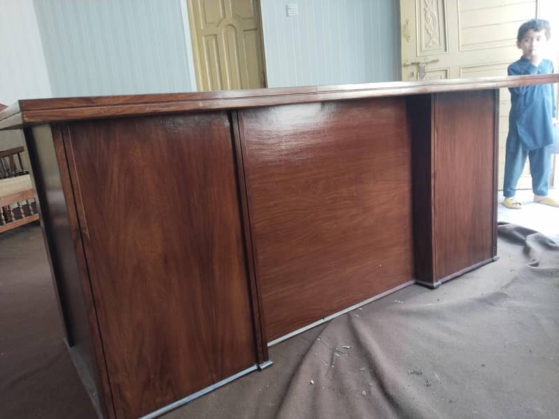 executive office table 2