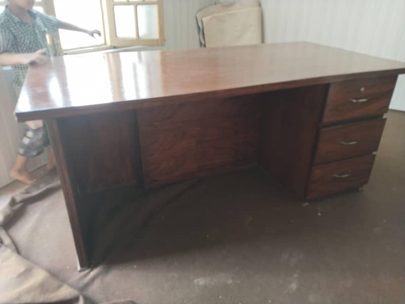 executive office table 3