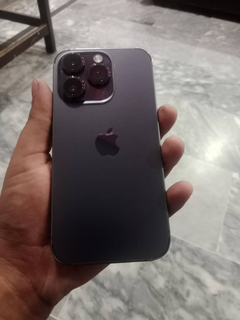 Apple iPhone 14 Pro 3