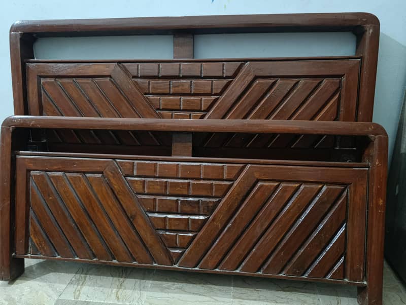 Single Beds Pair 0