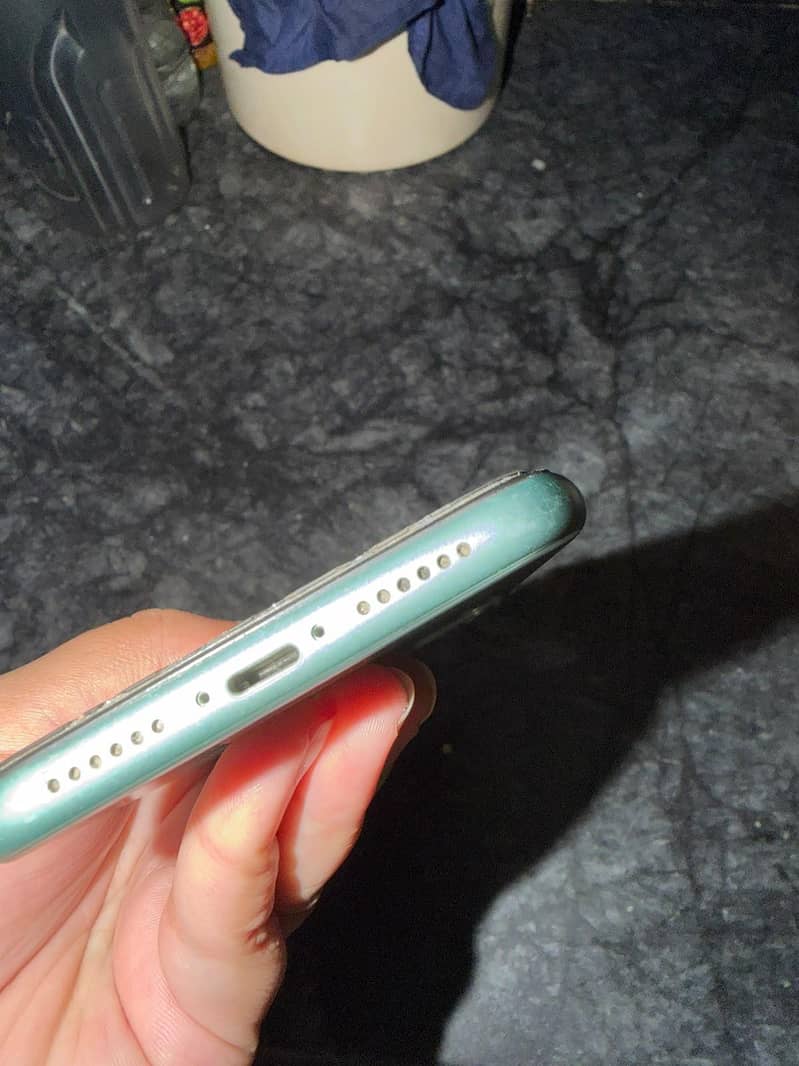 Apple iPhone 11 1