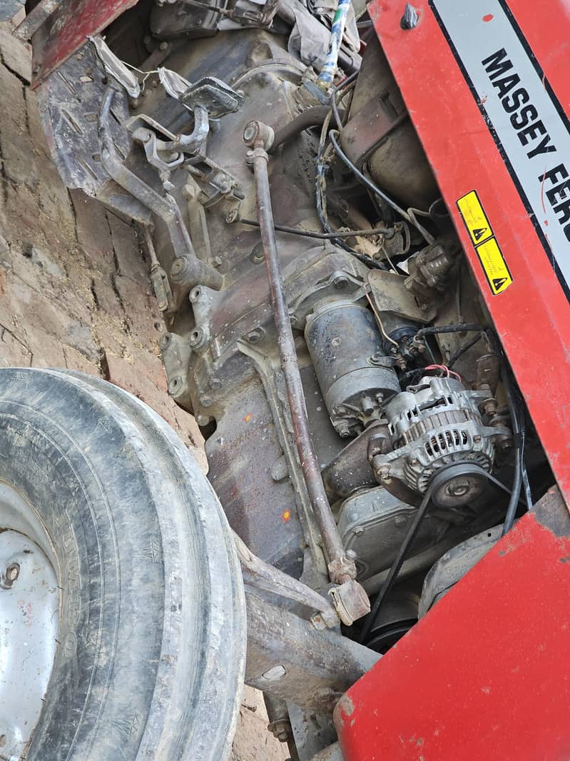 MF 240 6