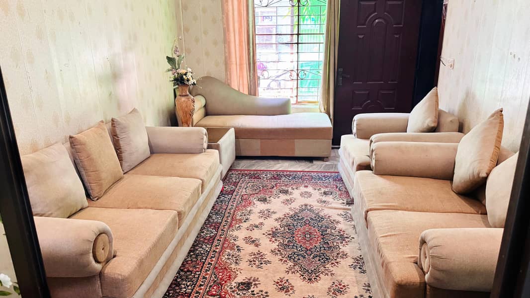 sofa set  with table and Dewan 3