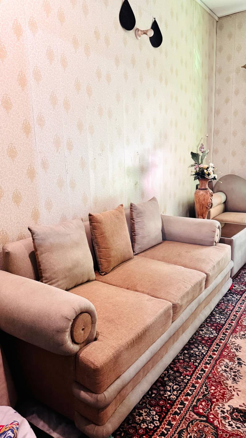 sofa set  with table and Dewan 4