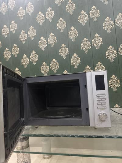 Microwave