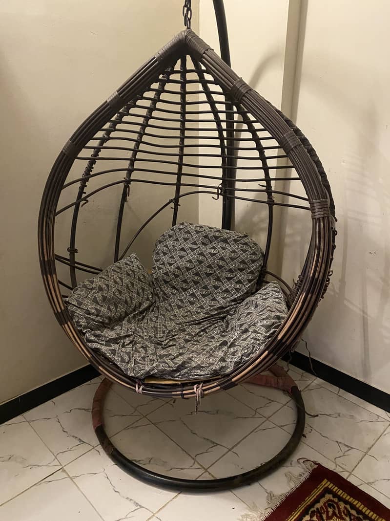 Swing chair 0