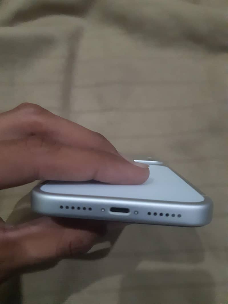 Apple iPhone 14 Pro Max 2