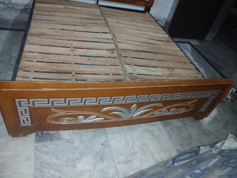 dubbal bed good condition 0