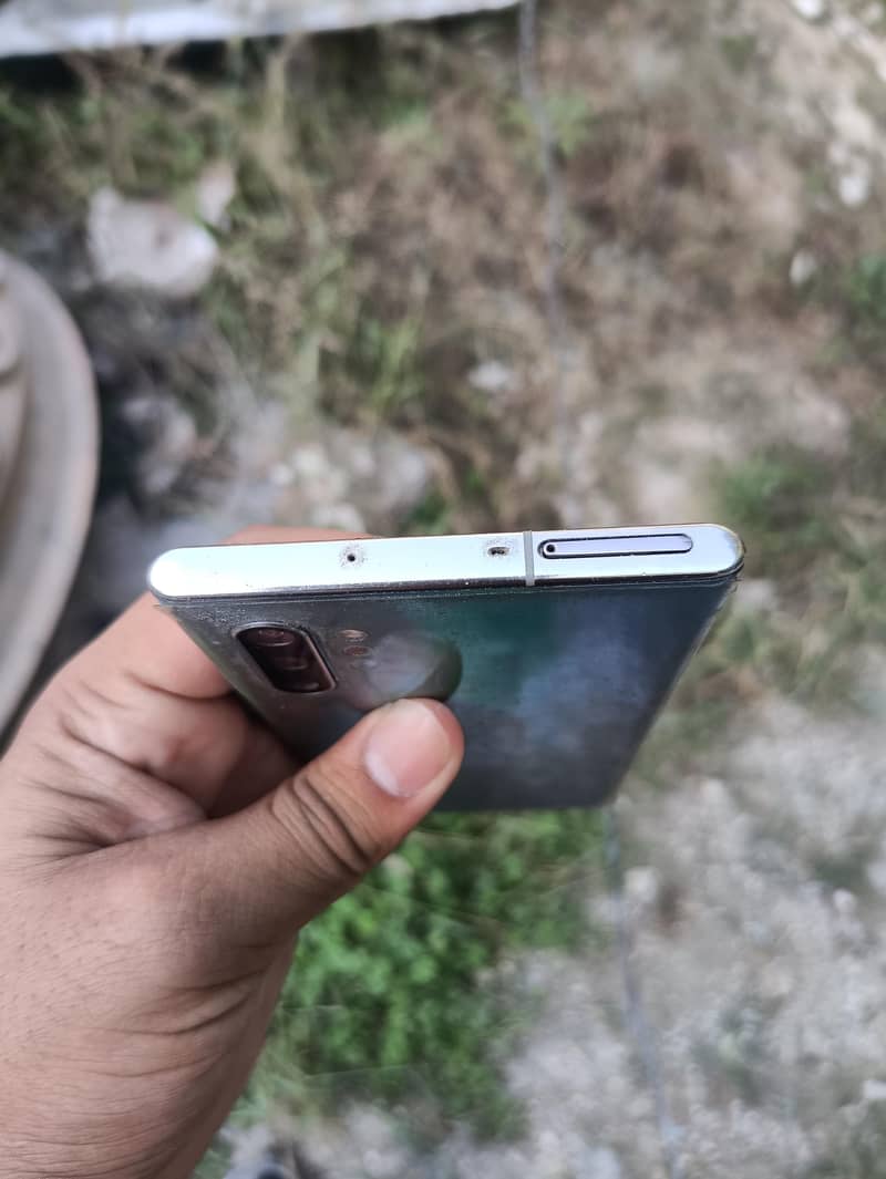 Samsung Mobile Note 10 Plus 3