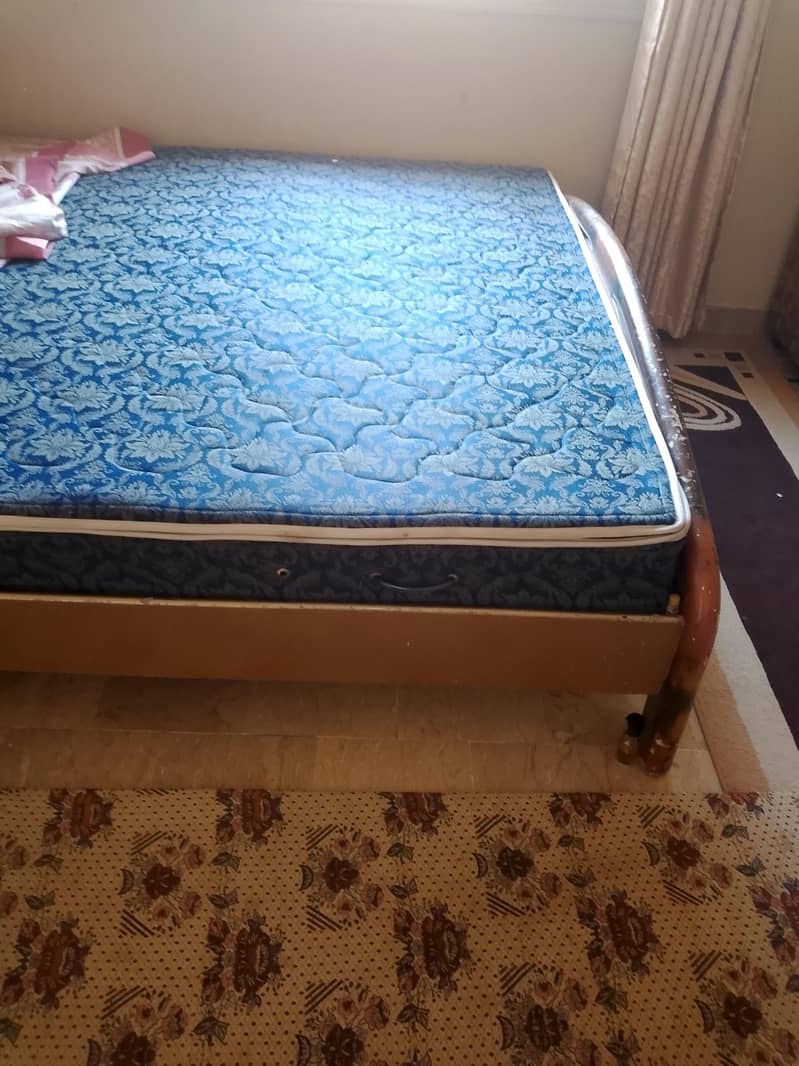 Bed with spring mattress 3