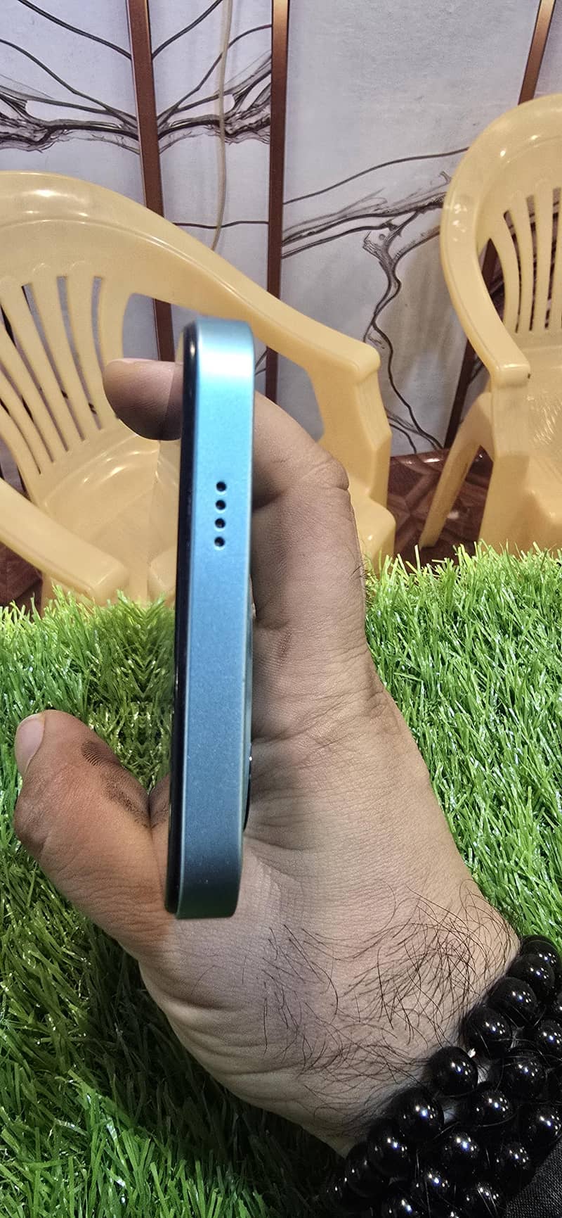 Tecno Spark Go 1 1