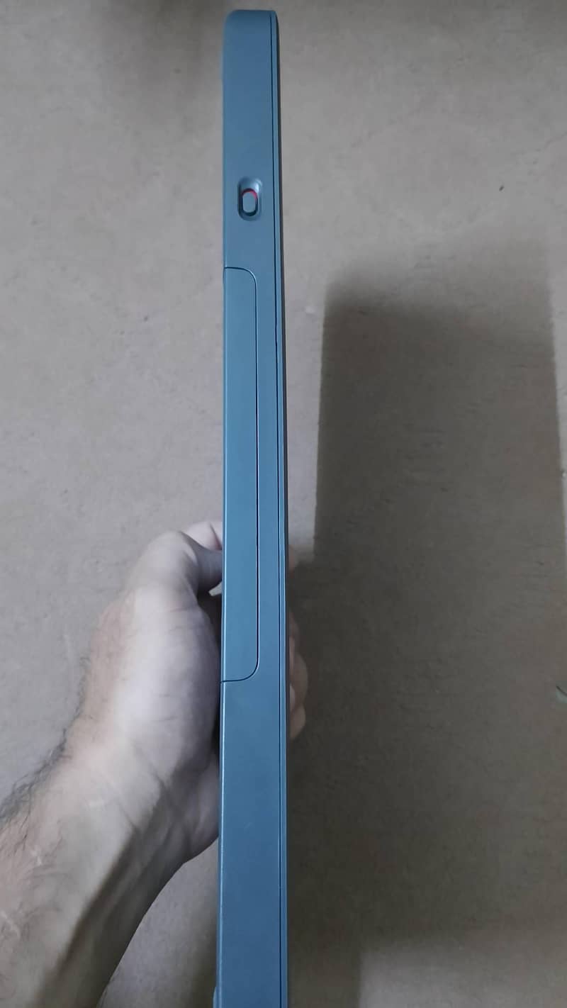LOGITEC TOUCHPAD KEYBOARD K400+ 4