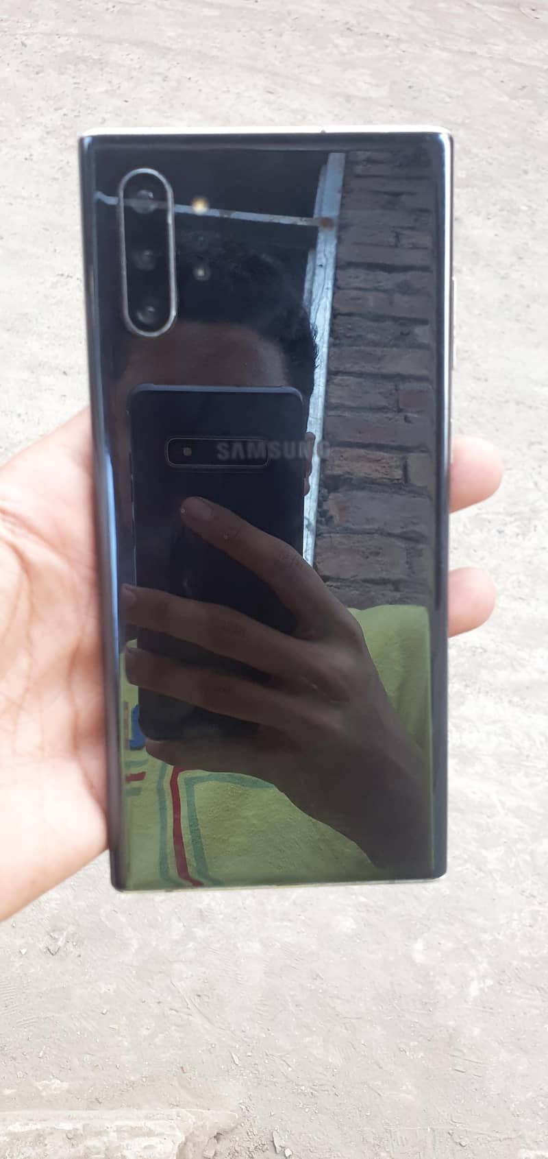 Samsung Mobile Note 10 Plus 3