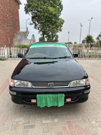 Toyota Corolla XE 1998 16v efi automatic