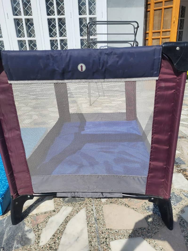 Baby Cot 0