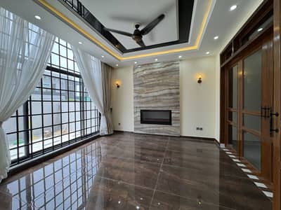 10 Marla lower Portion For rent serious client