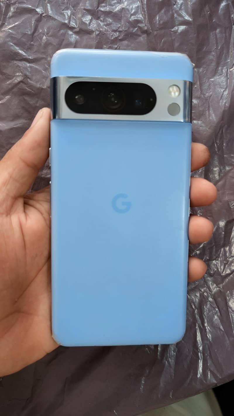 Google Pixel 8 Pro 0