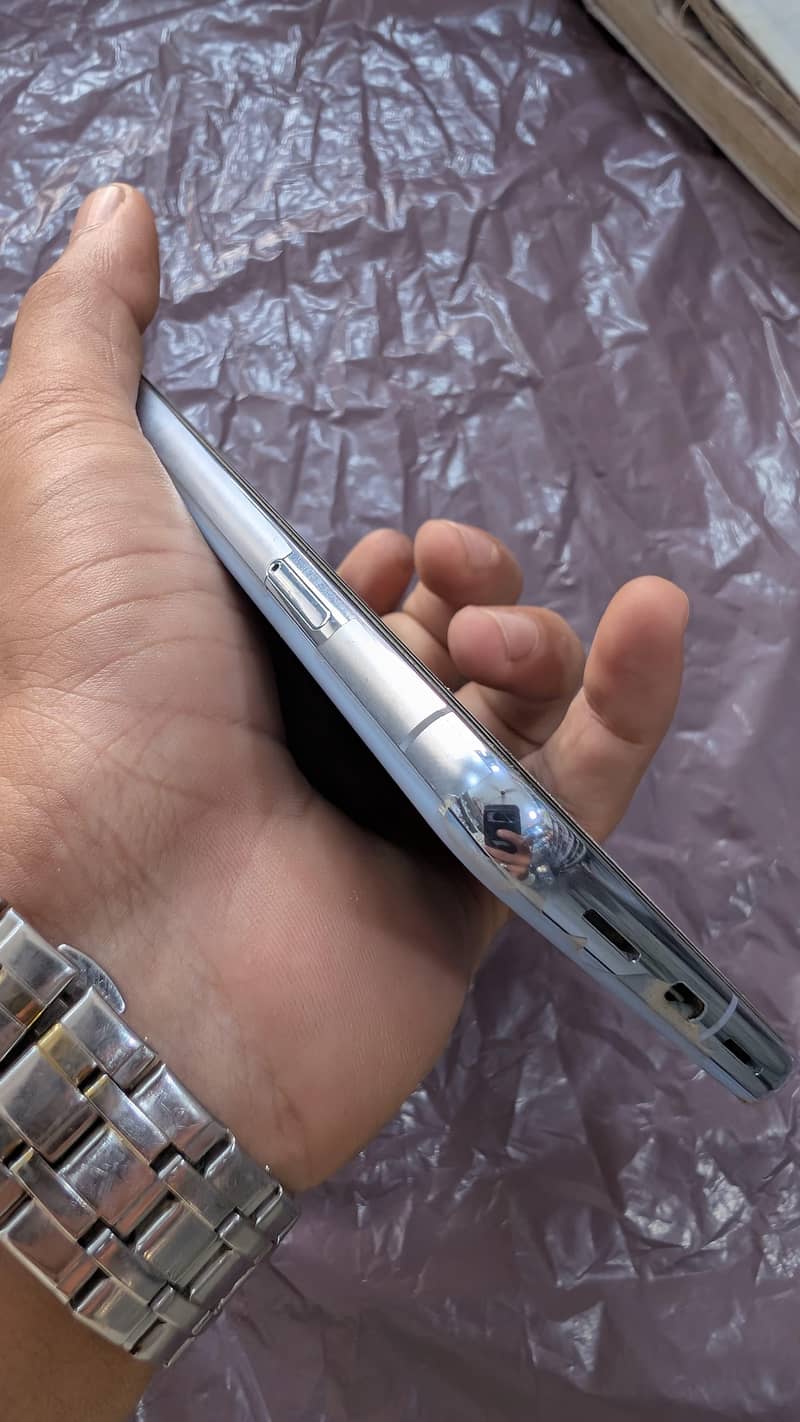 Google Pixel 8 Pro 3