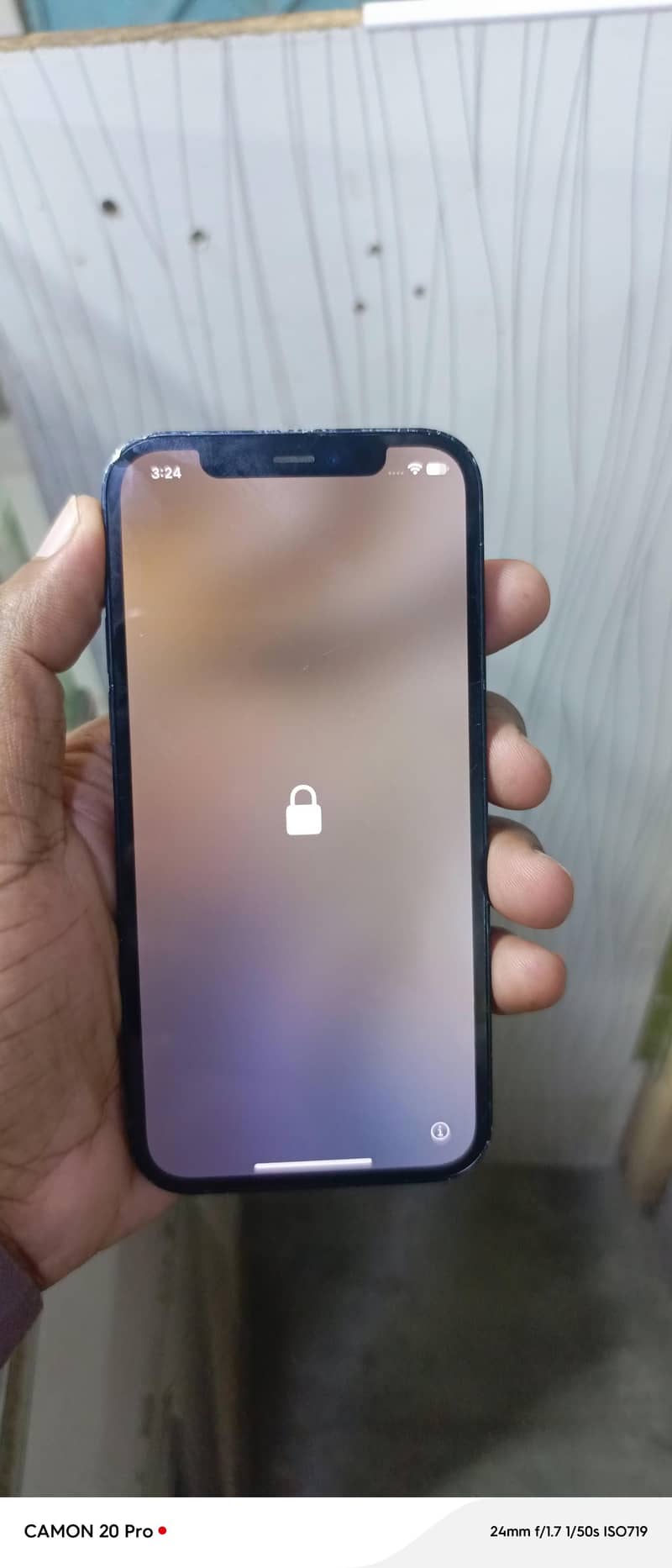 Apple iPhone 12 2