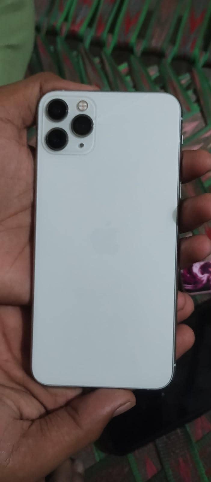 Apple iPhone 11 Pro Max 0