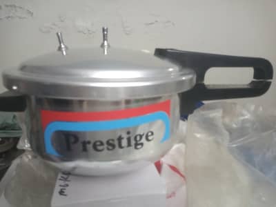 Prestige 4 ltr Original pressure cooker 10/10