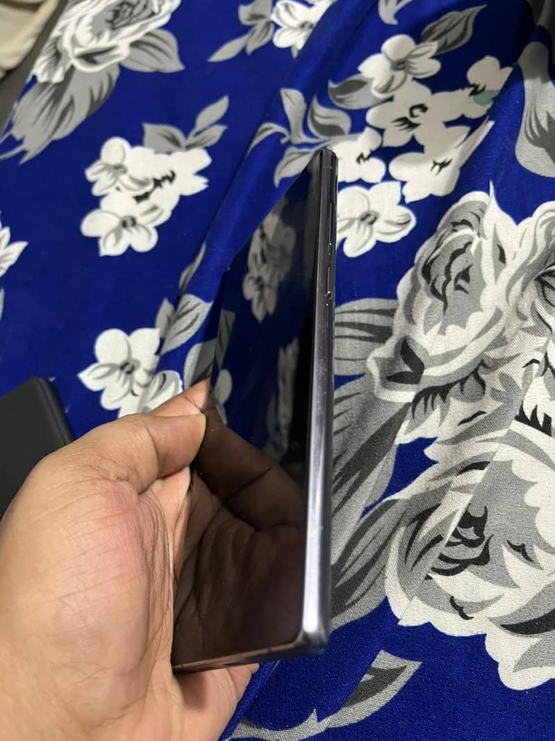 Samsung Mobile Note 20 1