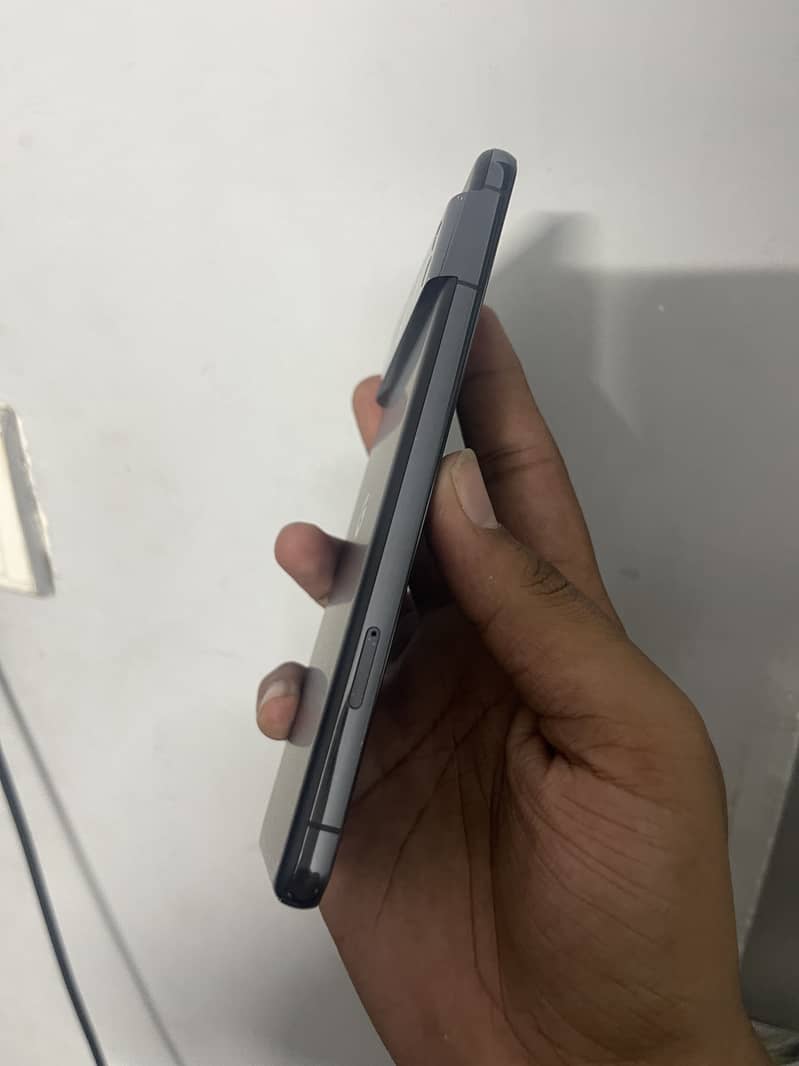 Google Pixel 8 Pro 2