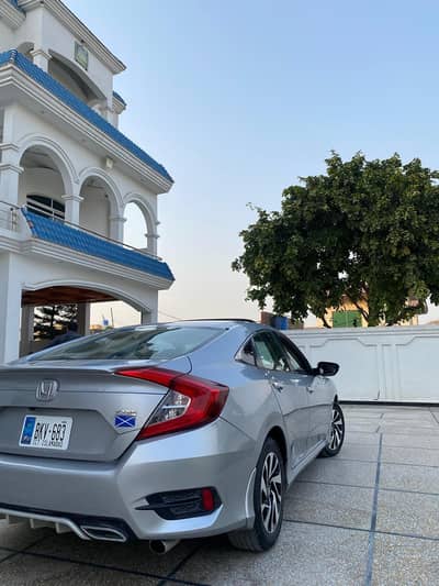Honda Civic Turbo 1.5 2016