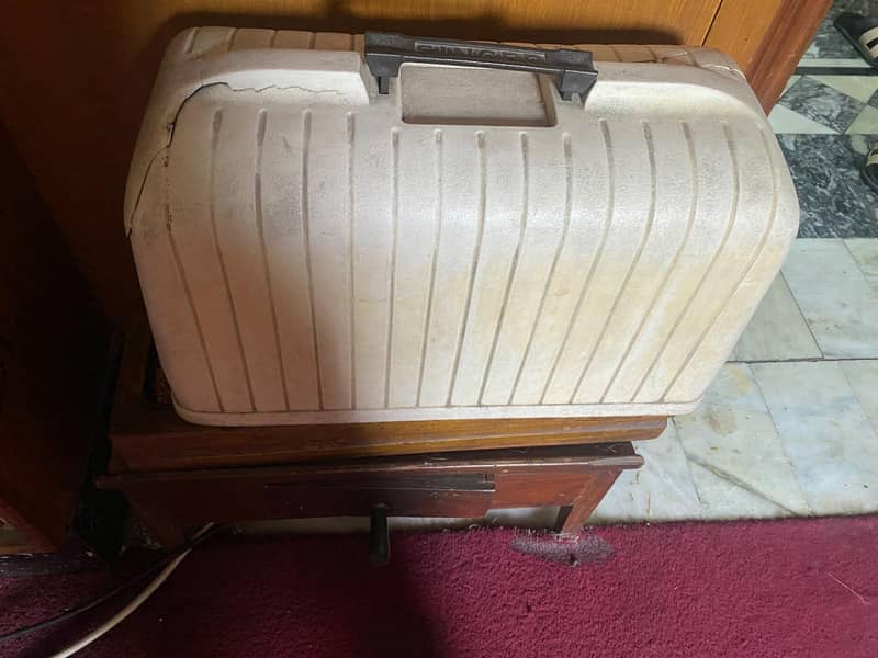Sewing Machine for Sale - Excellent Condition - Call 03334600155 ...
