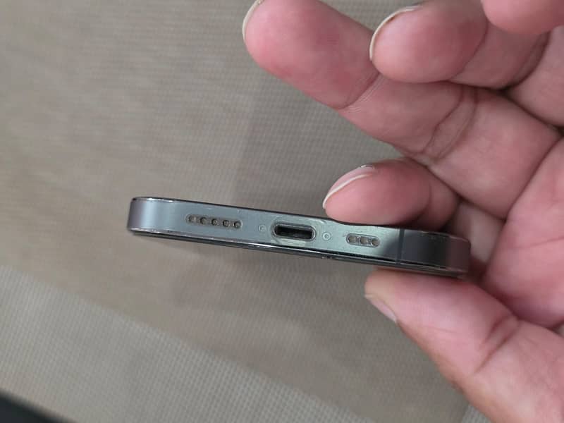 Apple iPhone 12 Pro 2