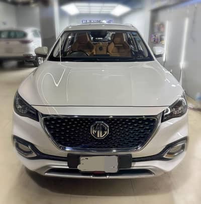 MG HS 2022