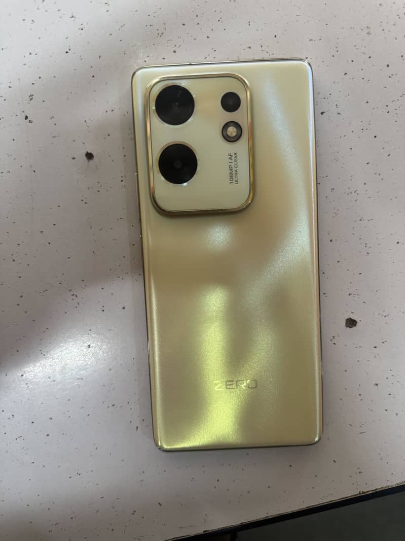 Infinix Zero 30 3