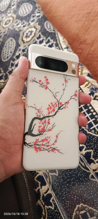Google Pixel 8 Pro