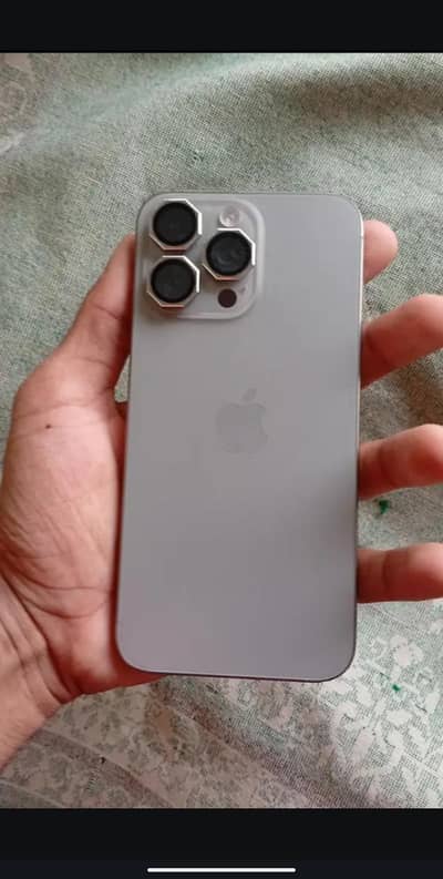 Apple iPhone 15 Pro Max