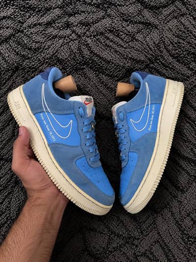 All PAIRS ARE ORIGINAL WITH UPC  VERIFIED 03495794852