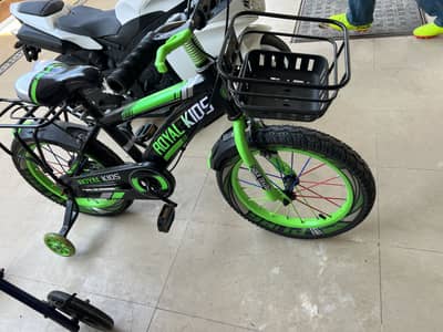 Brand new kids cycle