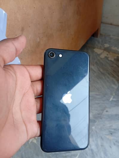 I phone sa 2020 memory 64gb