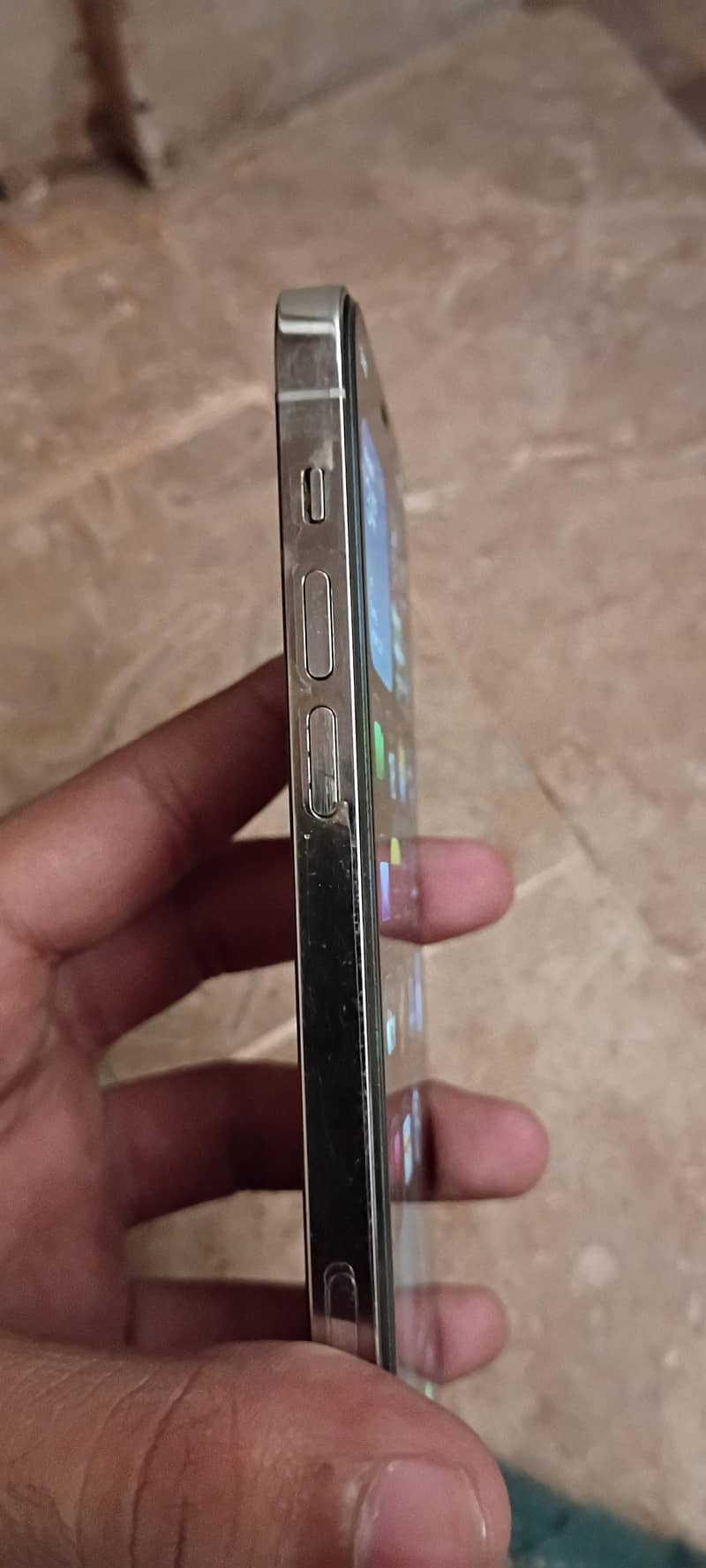 Apple iPhone 12 Pro 2