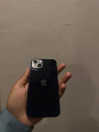 Apple iPhone 13 in apple warranty till march 2027