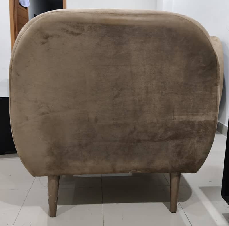 Sofa and table Set 5