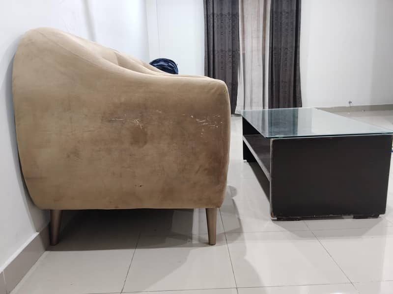Sofa and table Set 7
