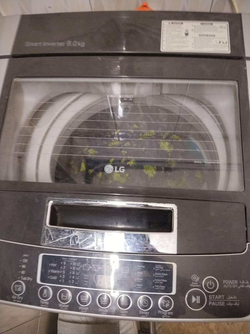 LG 9.0kg Automatic Machine 4