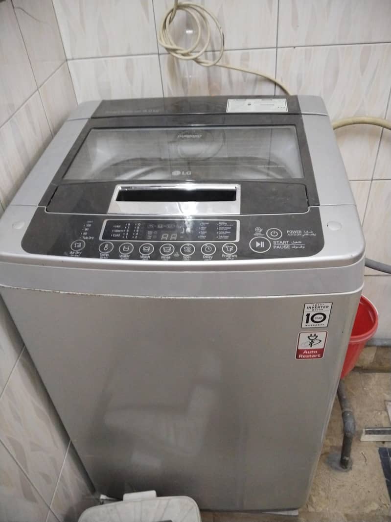 LG 9.0kg Automatic Machine 6
