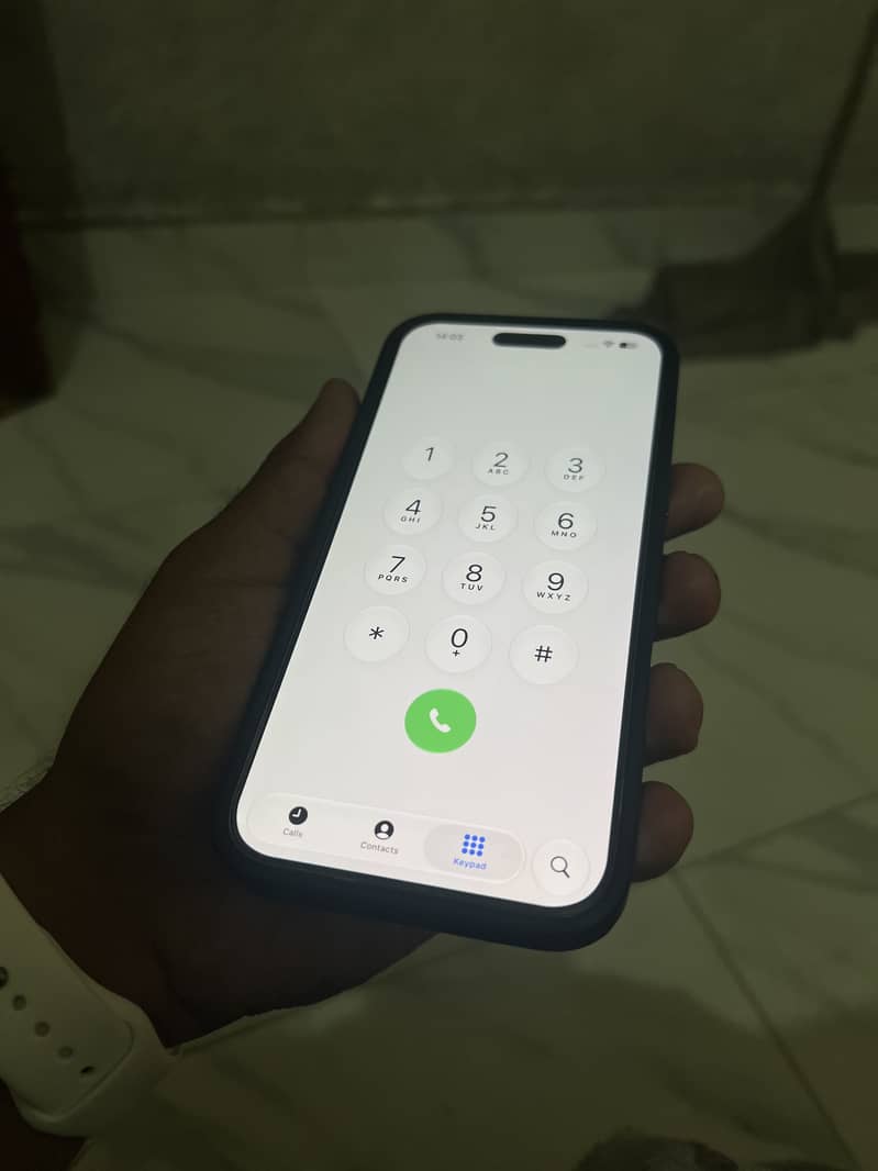 Apple iPhone 16 Pro Max 6