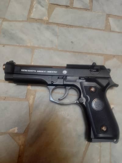 m92 Toy gun with 2 bullet packets