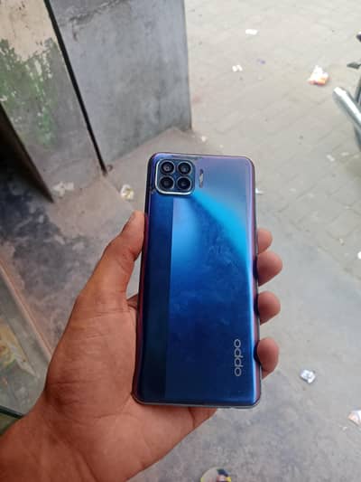 OPPO F17 Pro
