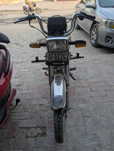 Honda CD 70 2021 bilkul ok ha series buyers contact  03207715639
