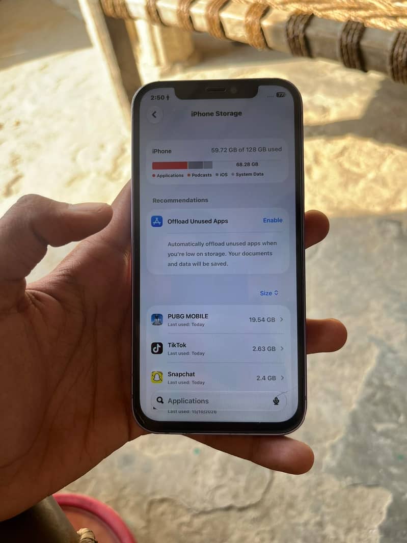 Apple iPhone 12 6